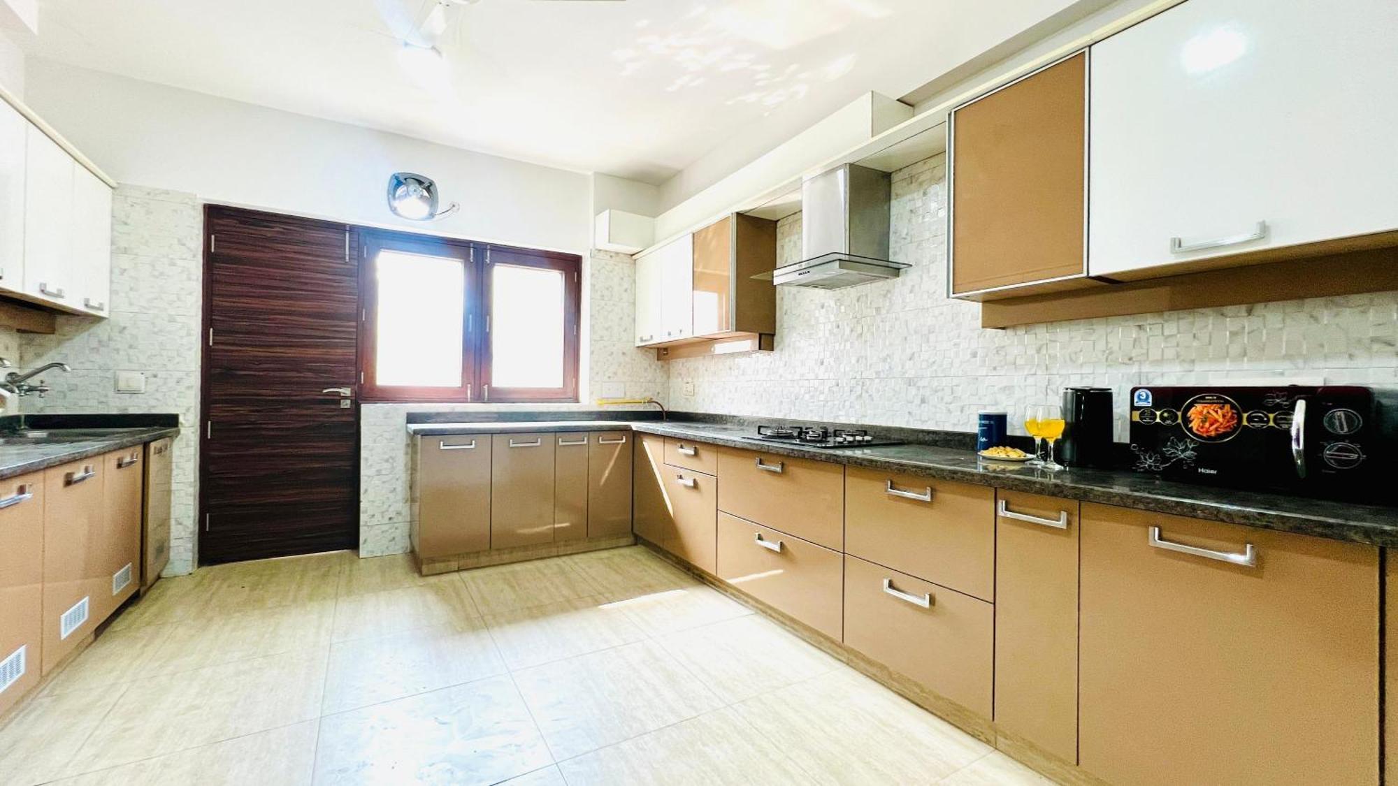 Olive Serviced Apartments - New Friends Colony นิวเดลี ภายนอก รูปภาพ